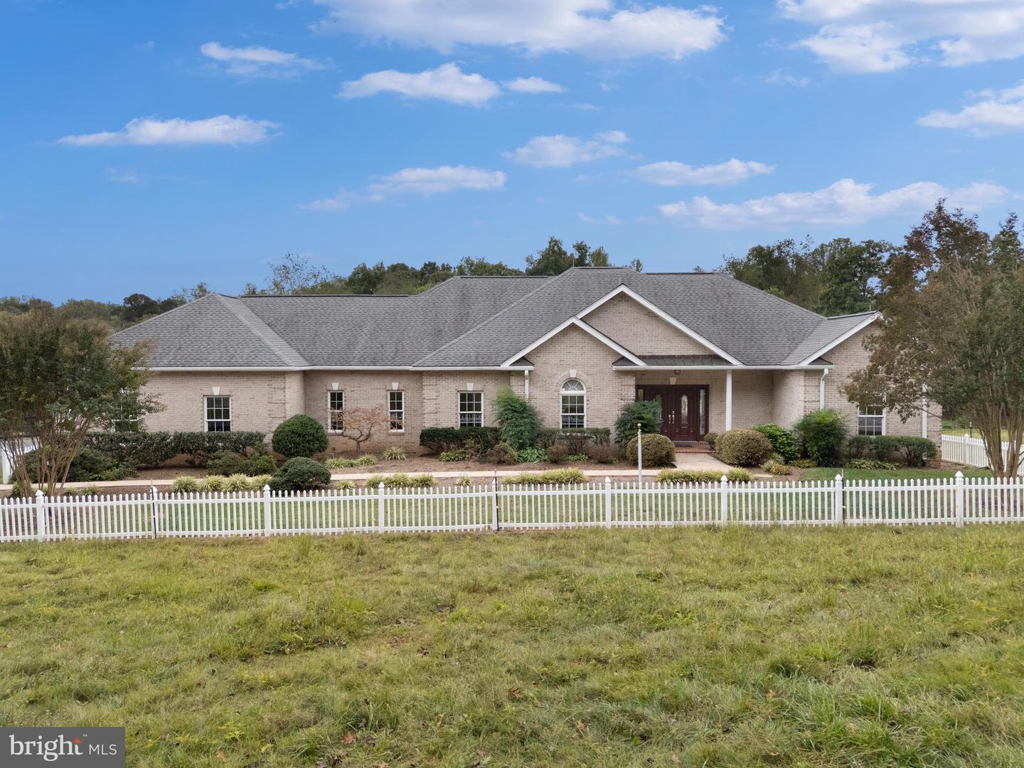 7380 W HOOVER RD, REVA, Virginia 22735, 4 Bedrooms Bedrooms, ,3 BathroomsBathrooms,Residential,For sale,7380 W HOOVER RD,VAMA2002446 MLS # VAMA2002446