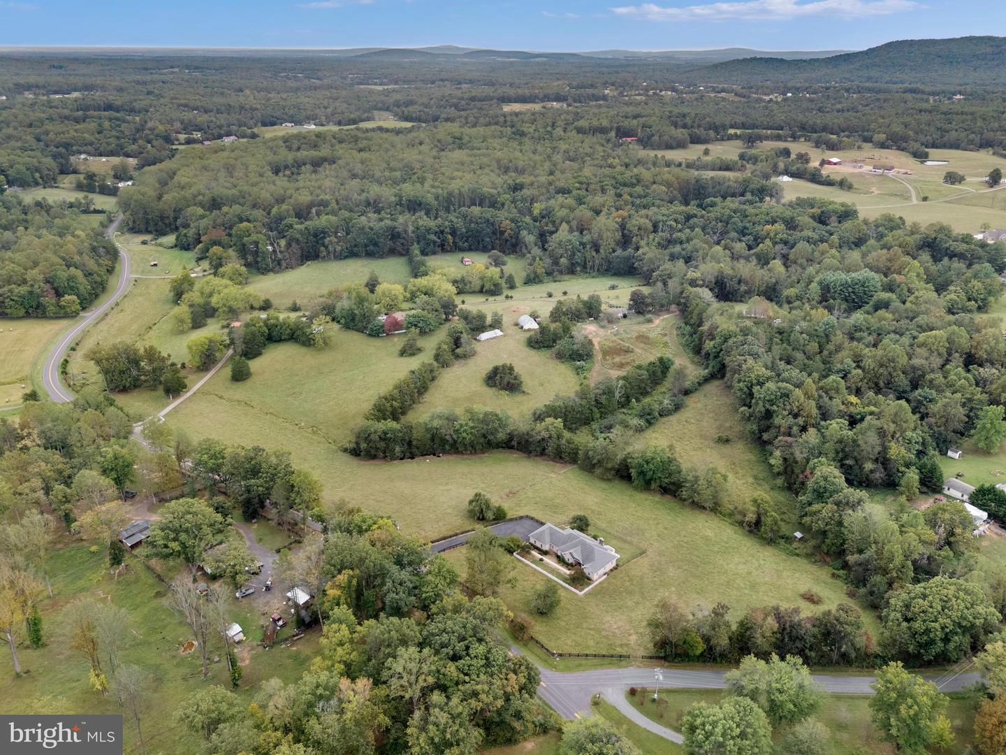 7380 W HOOVER RD, REVA, Virginia 22735, 4 Bedrooms Bedrooms, ,3 BathroomsBathrooms,Residential,For sale,7380 W HOOVER RD,VAMA2002446 MLS # VAMA2002446