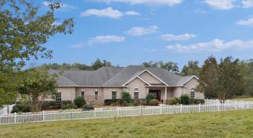 7380 W HOOVER RD, REVA, Virginia 22735, 4 Bedrooms Bedrooms, ,3 BathroomsBathrooms,Residential,For sale,7380 W HOOVER RD,VAMA2002446 MLS # VAMA2002446