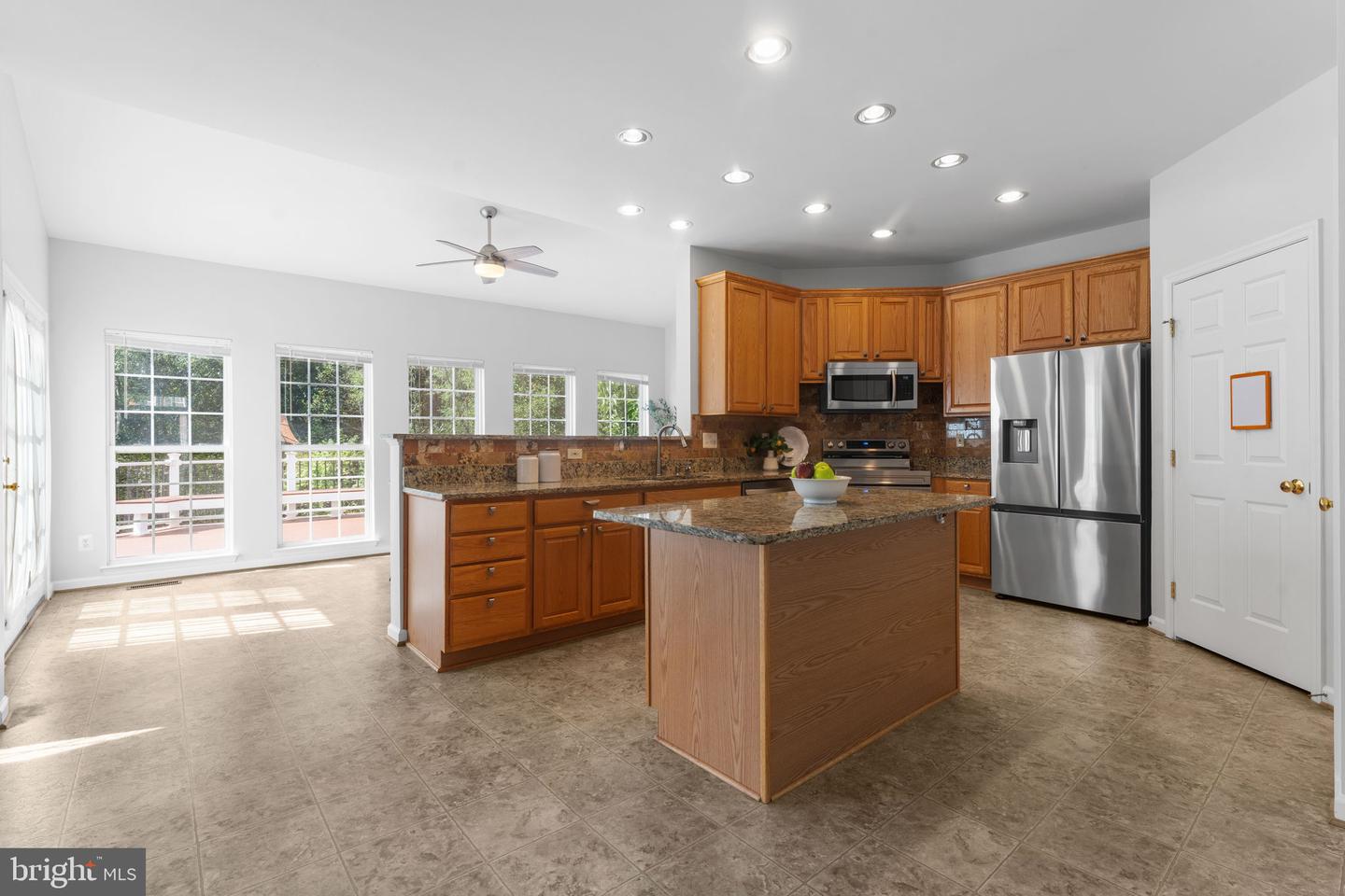 2865 MYRTLEWOOD DR, DUMFRIES, Virginia 22026, 5 Bedrooms Bedrooms, ,3 BathroomsBathrooms,Residential,For sale,2865 MYRTLEWOOD DR,VAPW2104146 MLS # VAPW2104146