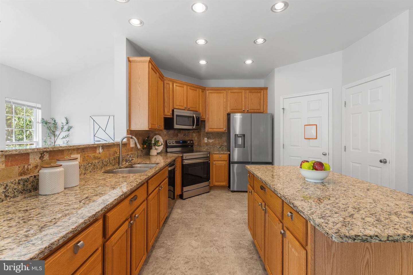 2865 MYRTLEWOOD DR, DUMFRIES, Virginia 22026, 5 Bedrooms Bedrooms, ,3 BathroomsBathrooms,Residential,For sale,2865 MYRTLEWOOD DR,VAPW2104146 MLS # VAPW2104146