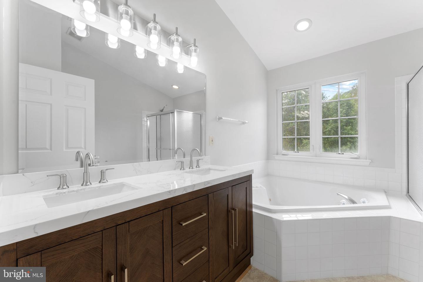 2865 MYRTLEWOOD DR, DUMFRIES, Virginia 22026, 5 Bedrooms Bedrooms, ,3 BathroomsBathrooms,Residential,For sale,2865 MYRTLEWOOD DR,VAPW2104146 MLS # VAPW2104146