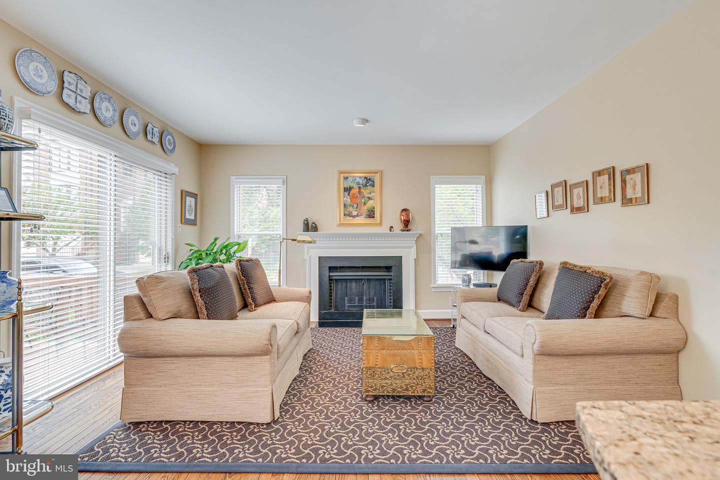 1477 HAMPTON HILL CIR, MCLEAN, Virginia 22101, 3 Bedrooms Bedrooms, ,2 BathroomsBathrooms,Residential,For sale,1477 HAMPTON HILL CIR,VAFX2267586 MLS # VAFX2267586