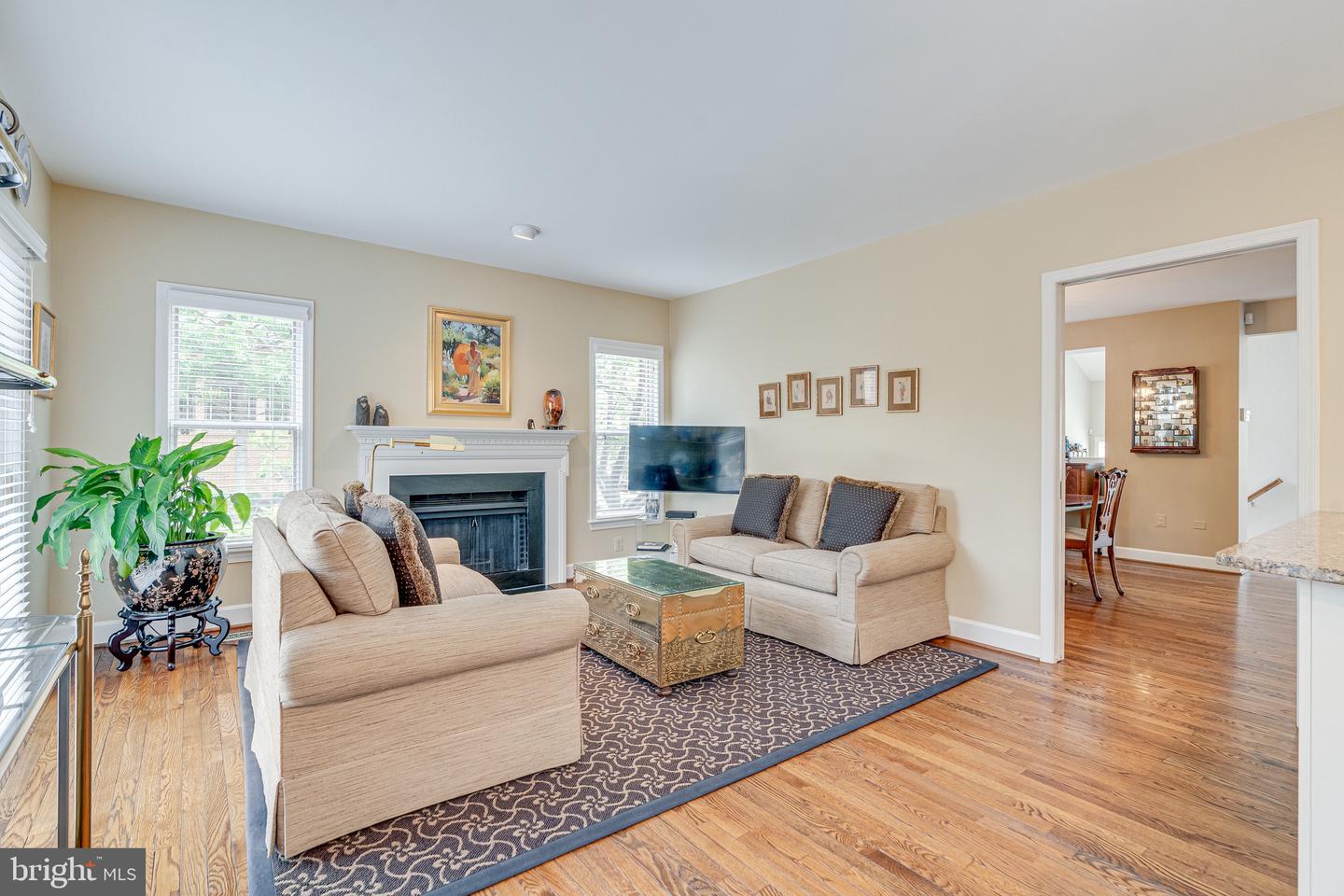 1477 HAMPTON HILL CIR, MCLEAN, Virginia 22101, 3 Bedrooms Bedrooms, ,2 BathroomsBathrooms,Residential,For sale,1477 HAMPTON HILL CIR,VAFX2267586 MLS # VAFX2267586
