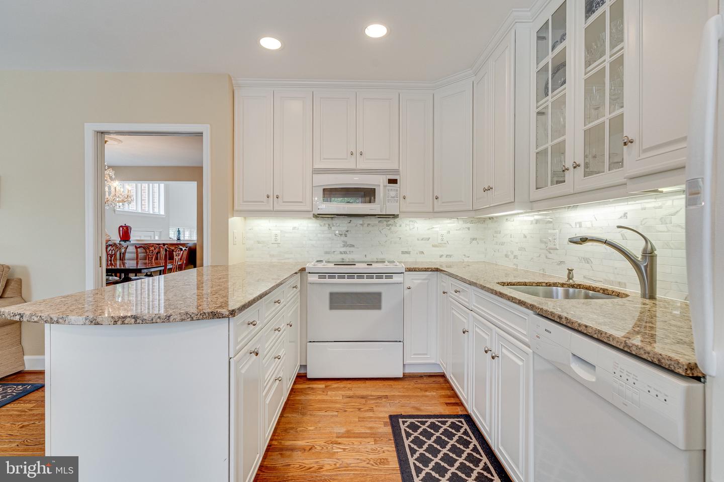 1477 HAMPTON HILL CIR, MCLEAN, Virginia 22101, 3 Bedrooms Bedrooms, ,2 BathroomsBathrooms,Residential,For sale,1477 HAMPTON HILL CIR,VAFX2267586 MLS # VAFX2267586