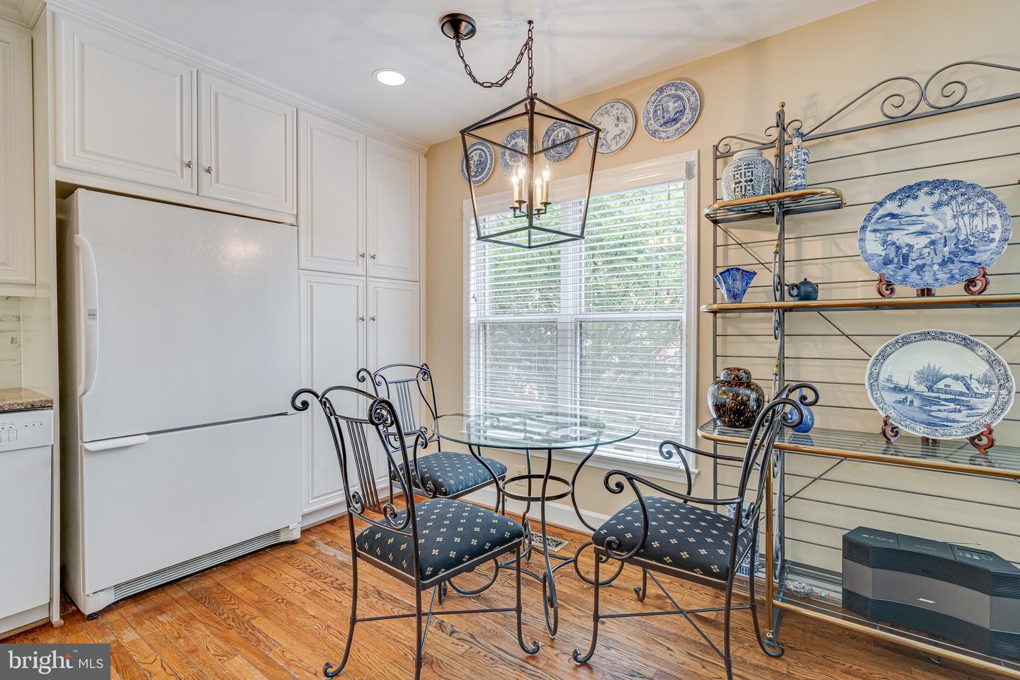 1477 HAMPTON HILL CIR, MCLEAN, Virginia 22101, 3 Bedrooms Bedrooms, ,2 BathroomsBathrooms,Residential,For sale,1477 HAMPTON HILL CIR,VAFX2267586 MLS # VAFX2267586