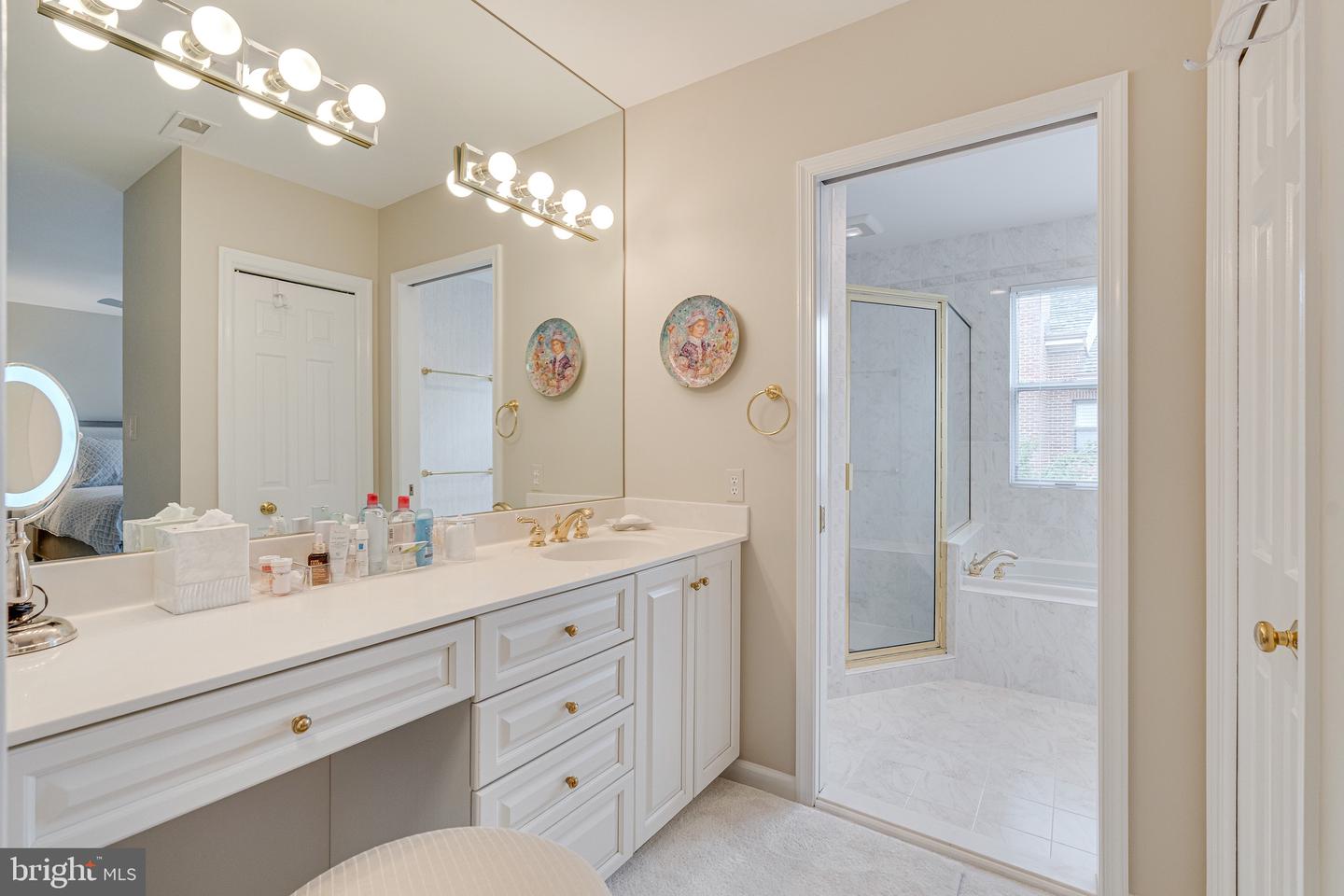 1477 HAMPTON HILL CIR, MCLEAN, Virginia 22101, 3 Bedrooms Bedrooms, ,2 BathroomsBathrooms,Residential,For sale,1477 HAMPTON HILL CIR,VAFX2267586 MLS # VAFX2267586