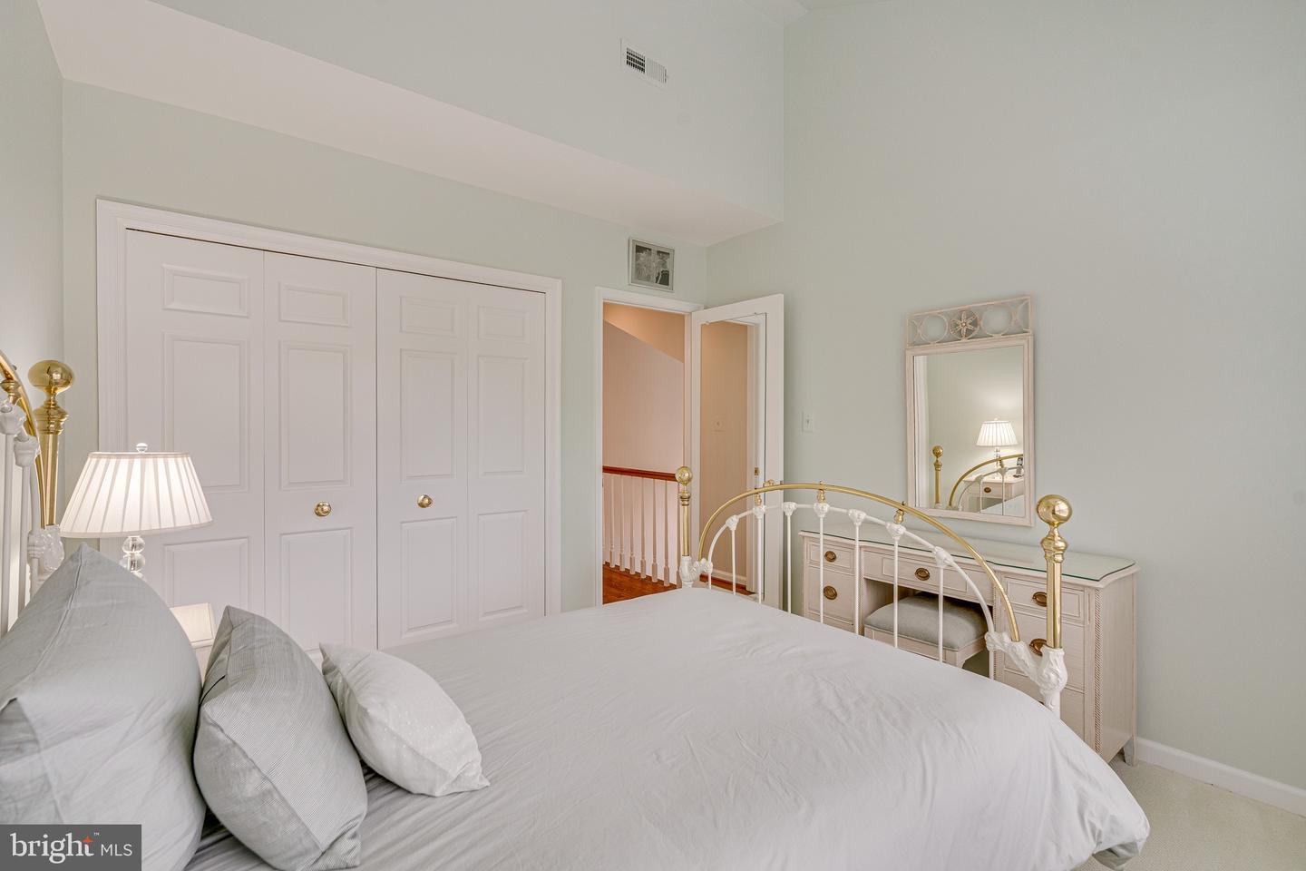 1477 HAMPTON HILL CIR, MCLEAN, Virginia 22101, 3 Bedrooms Bedrooms, ,2 BathroomsBathrooms,Residential,For sale,1477 HAMPTON HILL CIR,VAFX2267586 MLS # VAFX2267586