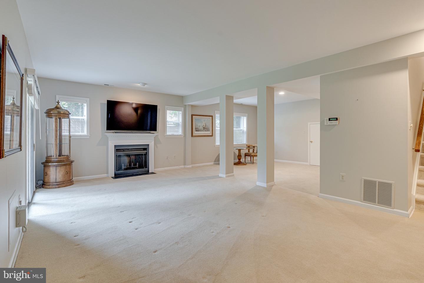 1477 HAMPTON HILL CIR, MCLEAN, Virginia 22101, 3 Bedrooms Bedrooms, ,2 BathroomsBathrooms,Residential,For sale,1477 HAMPTON HILL CIR,VAFX2267586 MLS # VAFX2267586