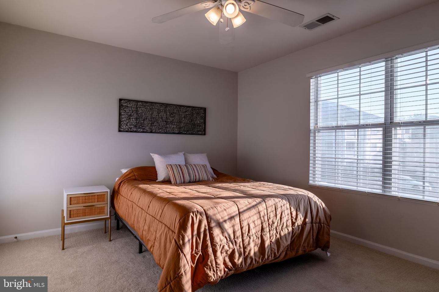 8091 LACY DR, MANASSAS, Virginia 20109, 2 Bedrooms Bedrooms, ,2 BathroomsBathrooms,Residential,For sale,8091 LACY DR,VAPW2104162 MLS # VAPW2104162