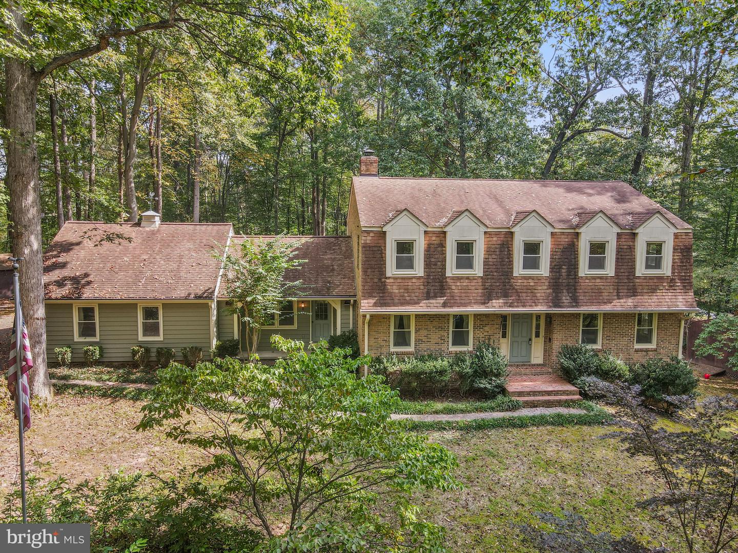 6131 MOONPATTERNS TRL, FAIRFAX STATION, Virginia 22039, 3 Bedrooms Bedrooms, ,3 BathroomsBathrooms,Residential,For sale,6131 MOONPATTERNS TRL,VAFX2267670 MLS # VAFX2267670