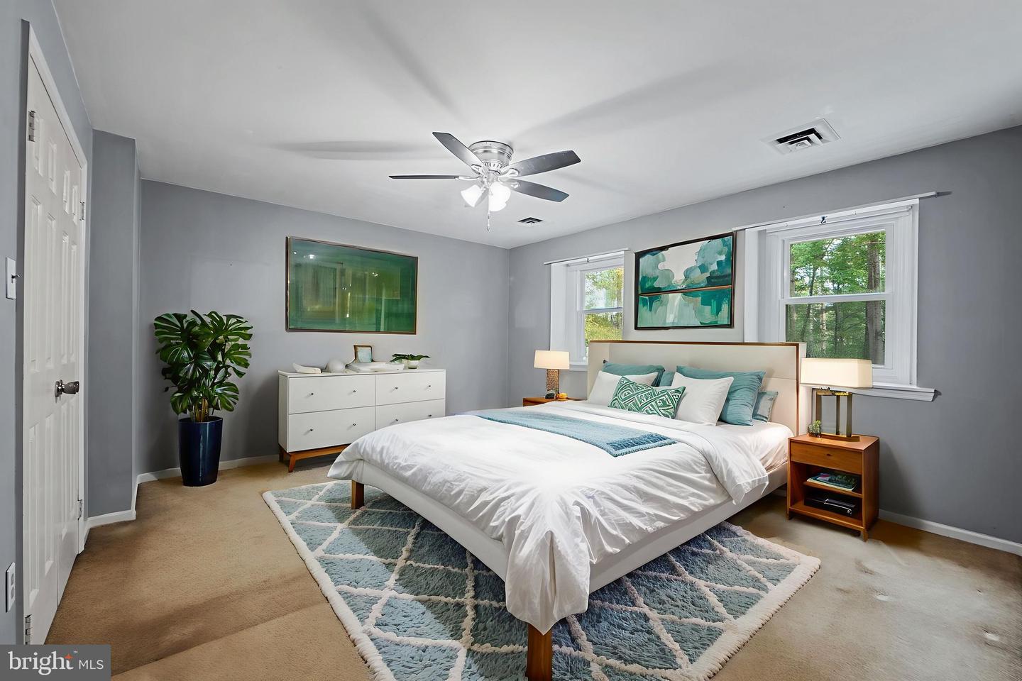 6131 MOONPATTERNS TRL, FAIRFAX STATION, Virginia 22039, 3 Bedrooms Bedrooms, ,3 BathroomsBathrooms,Residential,For sale,6131 MOONPATTERNS TRL,VAFX2267670 MLS # VAFX2267670