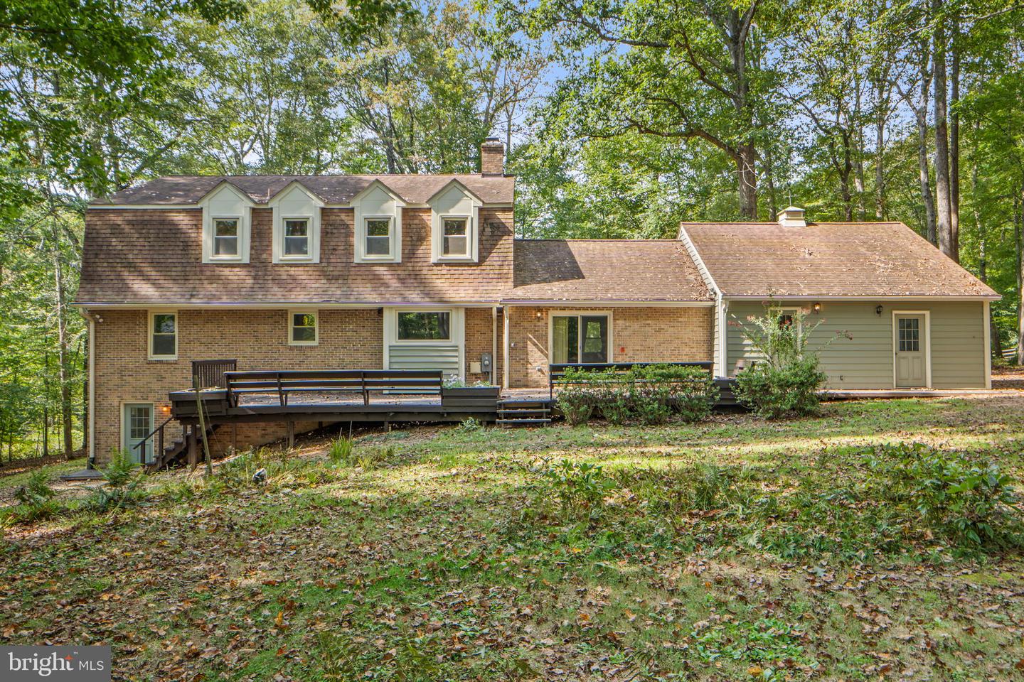 6131 MOONPATTERNS TRL, FAIRFAX STATION, Virginia 22039, 3 Bedrooms Bedrooms, ,3 BathroomsBathrooms,Residential,For sale,6131 MOONPATTERNS TRL,VAFX2267670 MLS # VAFX2267670