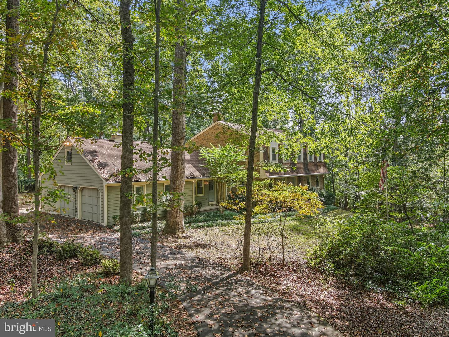 6131 MOONPATTERNS TRL, FAIRFAX STATION, Virginia 22039, 3 Bedrooms Bedrooms, ,3 BathroomsBathrooms,Residential,For sale,6131 MOONPATTERNS TRL,VAFX2267670 MLS # VAFX2267670