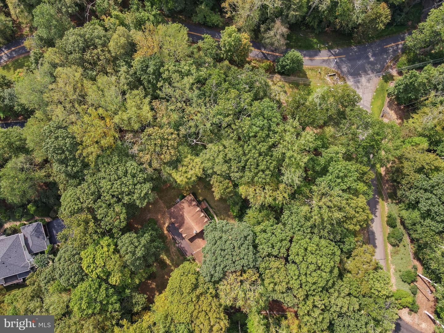 6131 MOONPATTERNS TRL, FAIRFAX STATION, Virginia 22039, 3 Bedrooms Bedrooms, ,3 BathroomsBathrooms,Residential,For sale,6131 MOONPATTERNS TRL,VAFX2267670 MLS # VAFX2267670