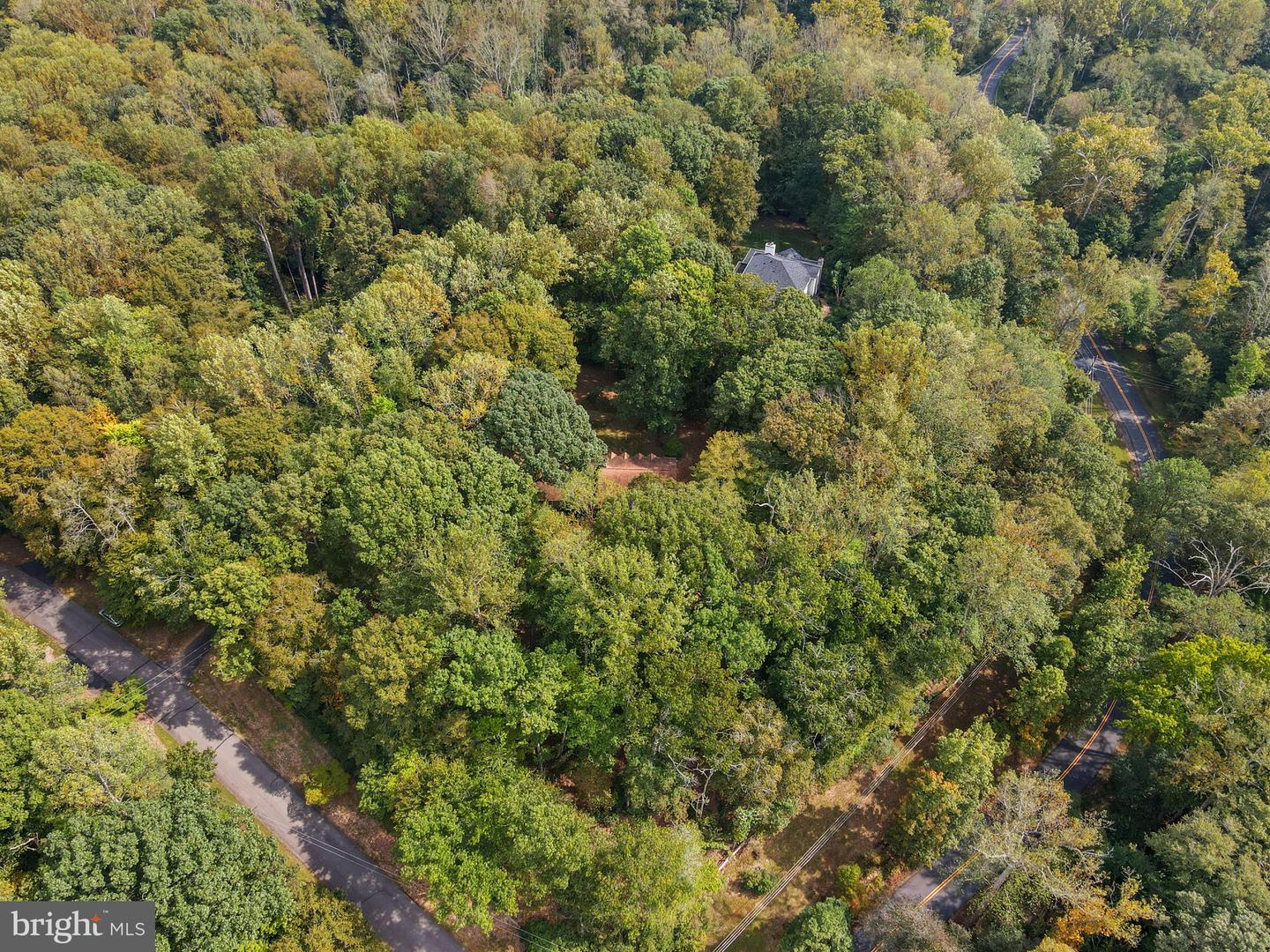 6131 MOONPATTERNS TRL, FAIRFAX STATION, Virginia 22039, 3 Bedrooms Bedrooms, ,3 BathroomsBathrooms,Residential,For sale,6131 MOONPATTERNS TRL,VAFX2267670 MLS # VAFX2267670