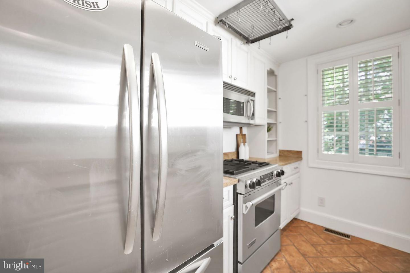 1420 35TH ST NW, WASHINGTON, District Of Columbia 20007, 3 Bedrooms Bedrooms, ,3 BathroomsBathrooms,Residential,For sale,1420 35TH ST NW,DCDC2222774 MLS # DCDC2222774