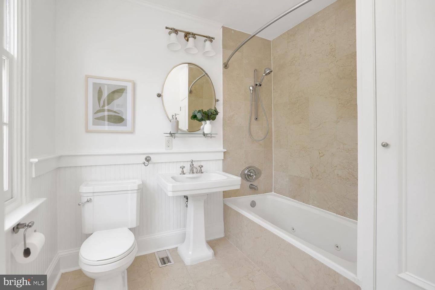 1420 35TH ST NW, WASHINGTON, District Of Columbia 20007, 3 Bedrooms Bedrooms, ,3 BathroomsBathrooms,Residential,For sale,1420 35TH ST NW,DCDC2222774 MLS # DCDC2222774