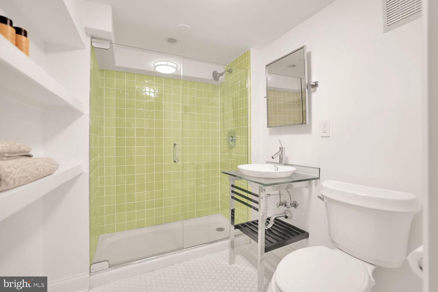 1420 35TH ST NW, WASHINGTON, District Of Columbia 20007, 3 Bedrooms Bedrooms, ,3 BathroomsBathrooms,Residential,For sale,1420 35TH ST NW,DCDC2222774 MLS # DCDC2222774