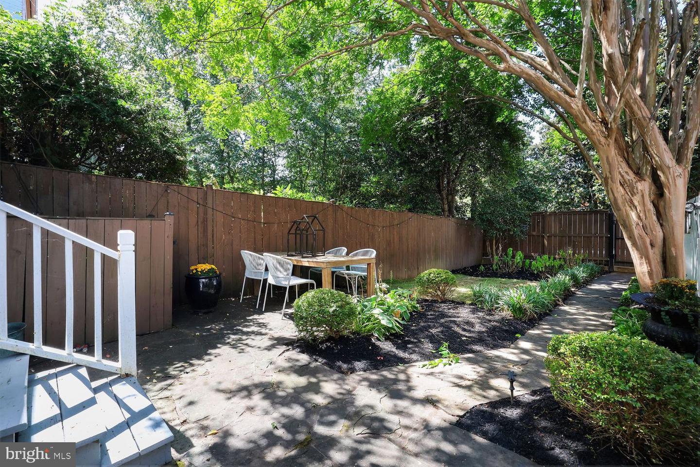 1420 35TH ST NW, WASHINGTON, District Of Columbia 20007, 3 Bedrooms Bedrooms, ,3 BathroomsBathrooms,Residential,For sale,1420 35TH ST NW,DCDC2222774 MLS # DCDC2222774