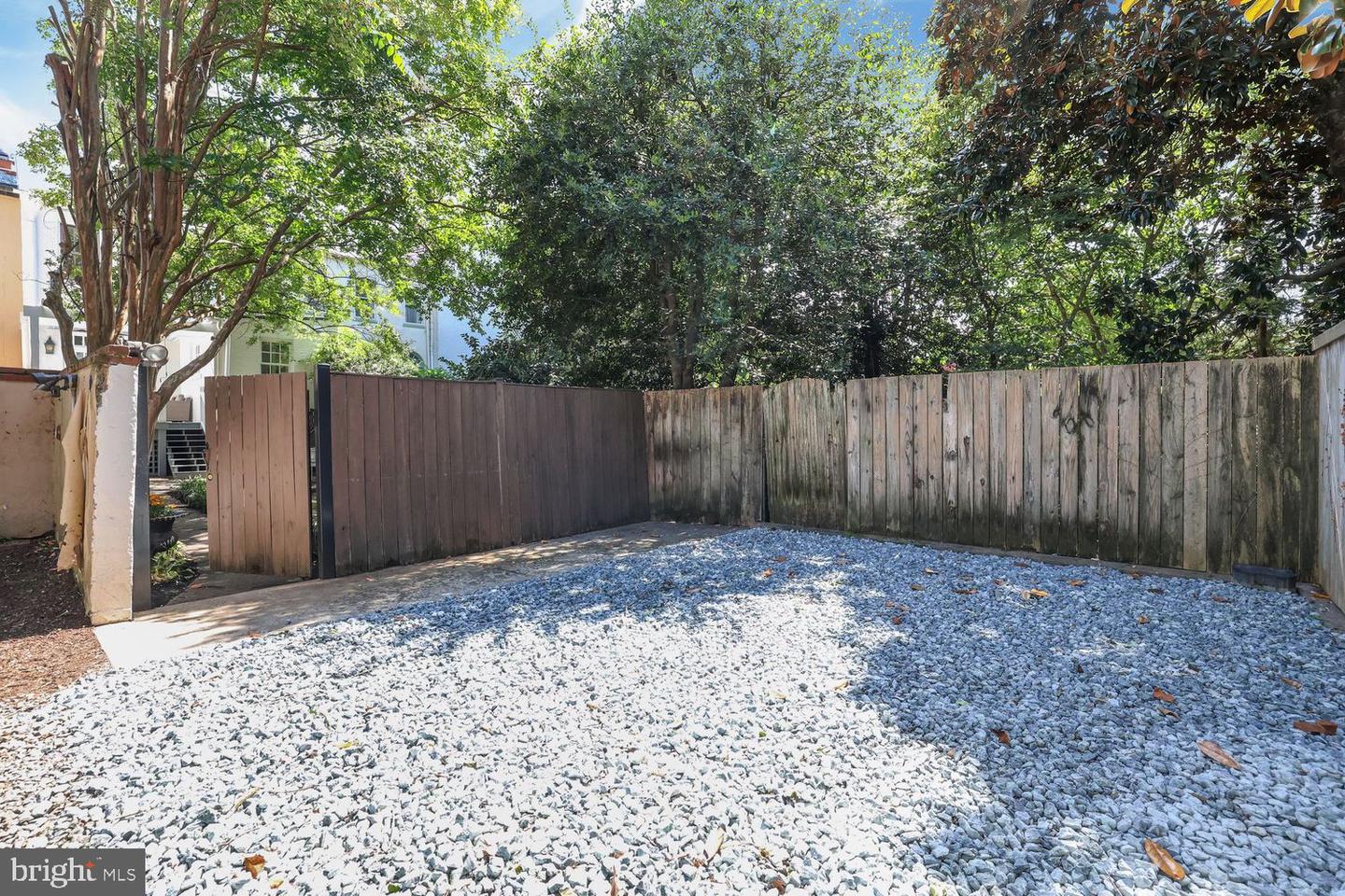 1420 35TH ST NW, WASHINGTON, District Of Columbia 20007, 3 Bedrooms Bedrooms, ,3 BathroomsBathrooms,Residential,For sale,1420 35TH ST NW,DCDC2222774 MLS # DCDC2222774