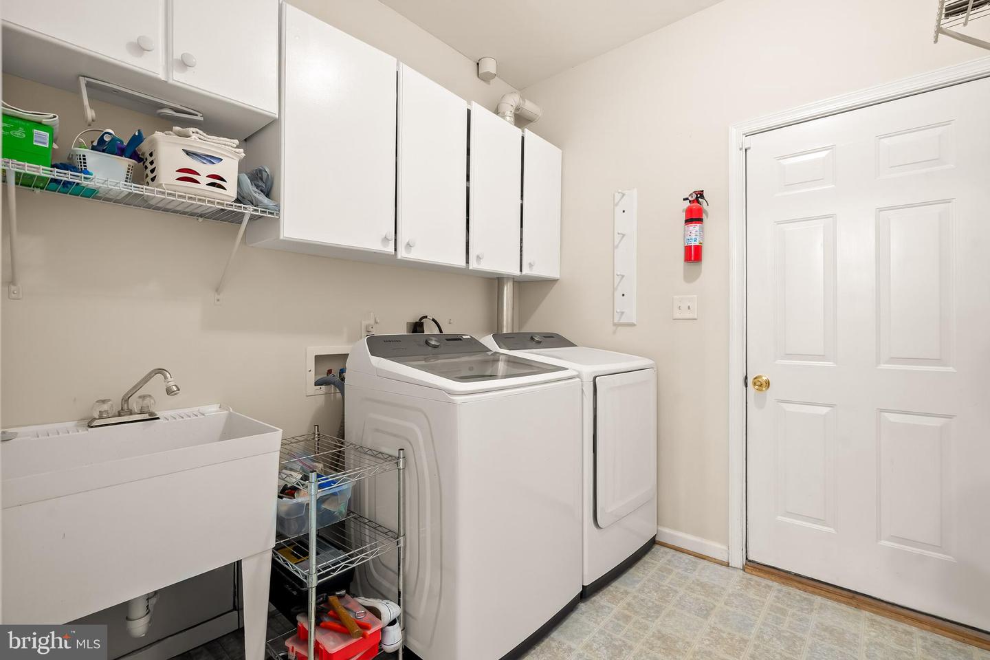 432 LILYS WAY, WINCHESTER, Virginia 22602, 4 Bedrooms Bedrooms, ,3 BathroomsBathrooms,Residential,For sale,432 LILYS WAY,VAFV2036854 MLS # VAFV2036854