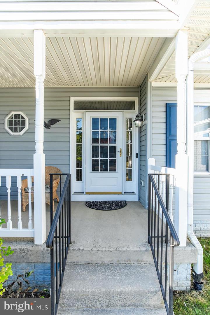 432 LILYS WAY, WINCHESTER, Virginia 22602, 4 Bedrooms Bedrooms, ,3 BathroomsBathrooms,Residential,For sale,432 LILYS WAY,VAFV2036854 MLS # VAFV2036854