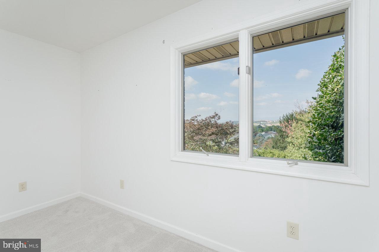 624 ERICKSON AVE, ROCKINGHAM, Virginia 22801, 3 Bedrooms Bedrooms, ,3 BathroomsBathrooms,Residential,For sale,624 ERICKSON AVE,VARO2002588 MLS # VARO2002588