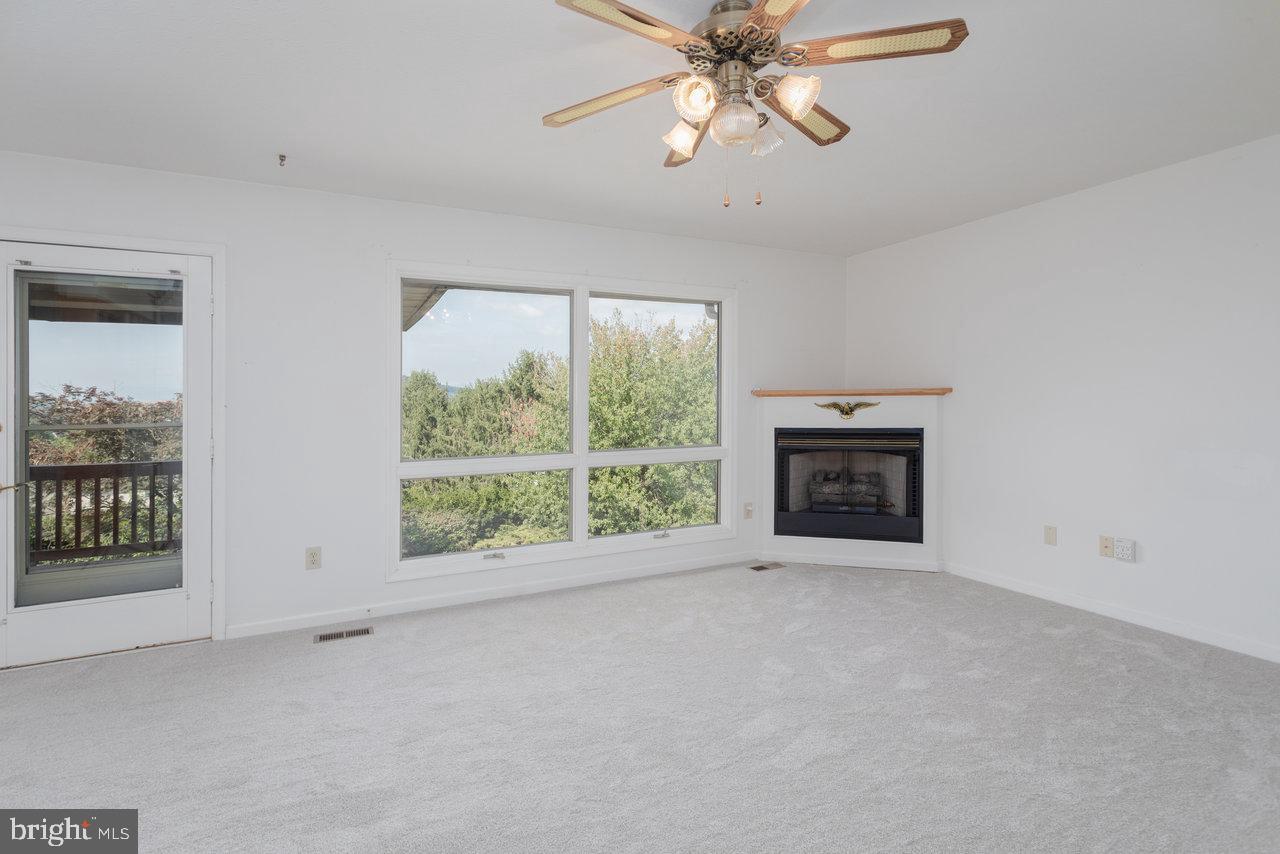 624 ERICKSON AVE, ROCKINGHAM, Virginia 22801, 3 Bedrooms Bedrooms, ,3 BathroomsBathrooms,Residential,For sale,624 ERICKSON AVE,VARO2002588 MLS # VARO2002588