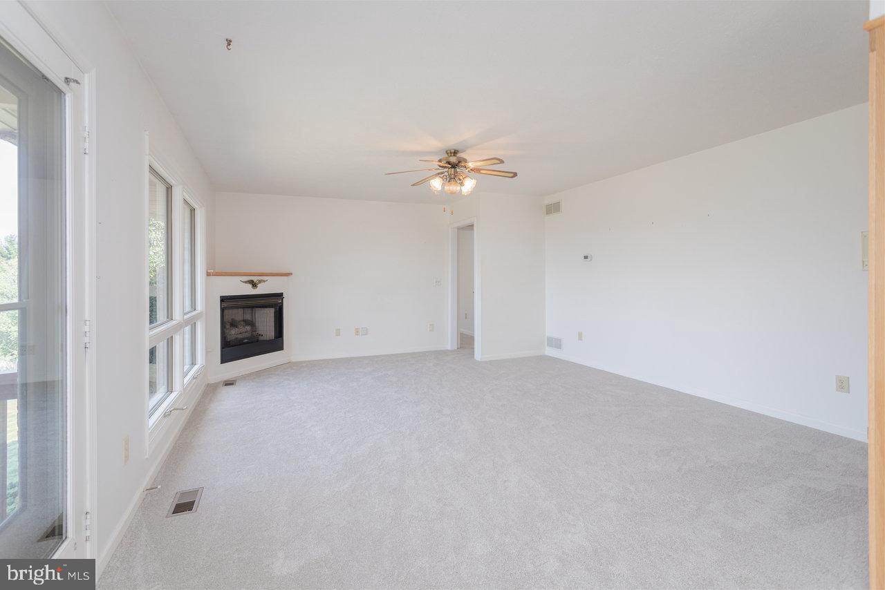 624 ERICKSON AVE, ROCKINGHAM, Virginia 22801, 3 Bedrooms Bedrooms, ,3 BathroomsBathrooms,Residential,For sale,624 ERICKSON AVE,VARO2002588 MLS # VARO2002588