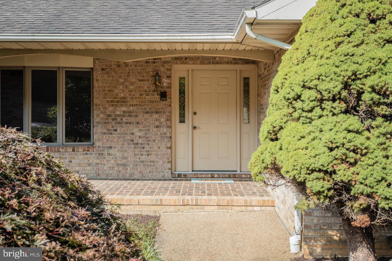 624 ERICKSON AVE, ROCKINGHAM, Virginia 22801, 3 Bedrooms Bedrooms, ,3 BathroomsBathrooms,Residential,For sale,624 ERICKSON AVE,VARO2002588 MLS # VARO2002588