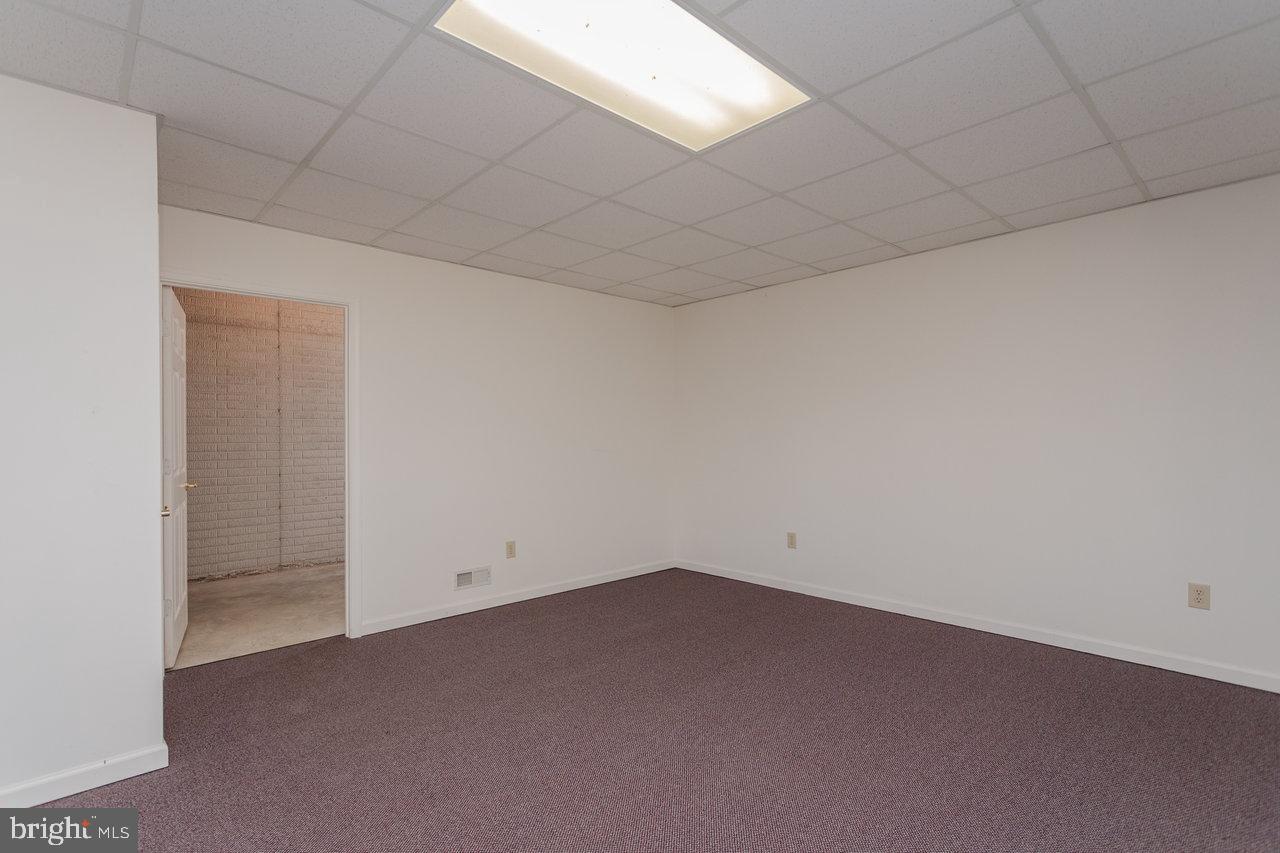 624 ERICKSON AVE, ROCKINGHAM, Virginia 22801, 3 Bedrooms Bedrooms, ,3 BathroomsBathrooms,Residential,For sale,624 ERICKSON AVE,VARO2002588 MLS # VARO2002588
