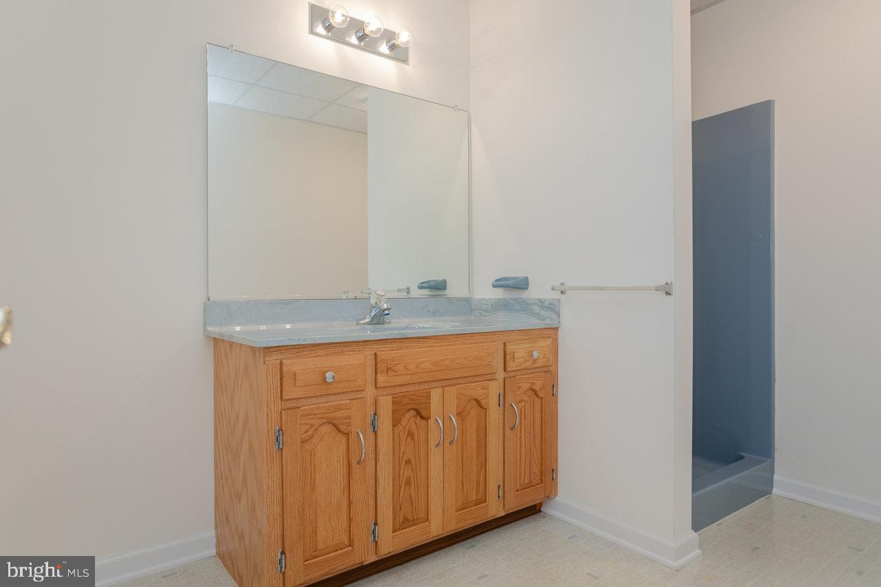 624 ERICKSON AVE, ROCKINGHAM, Virginia 22801, 3 Bedrooms Bedrooms, ,3 BathroomsBathrooms,Residential,For sale,624 ERICKSON AVE,VARO2002588 MLS # VARO2002588