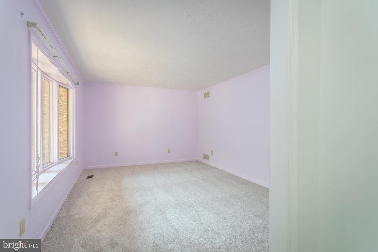 624 ERICKSON AVE, ROCKINGHAM, Virginia 22801, 3 Bedrooms Bedrooms, ,3 BathroomsBathrooms,Residential,For sale,624 ERICKSON AVE,VARO2002588 MLS # VARO2002588