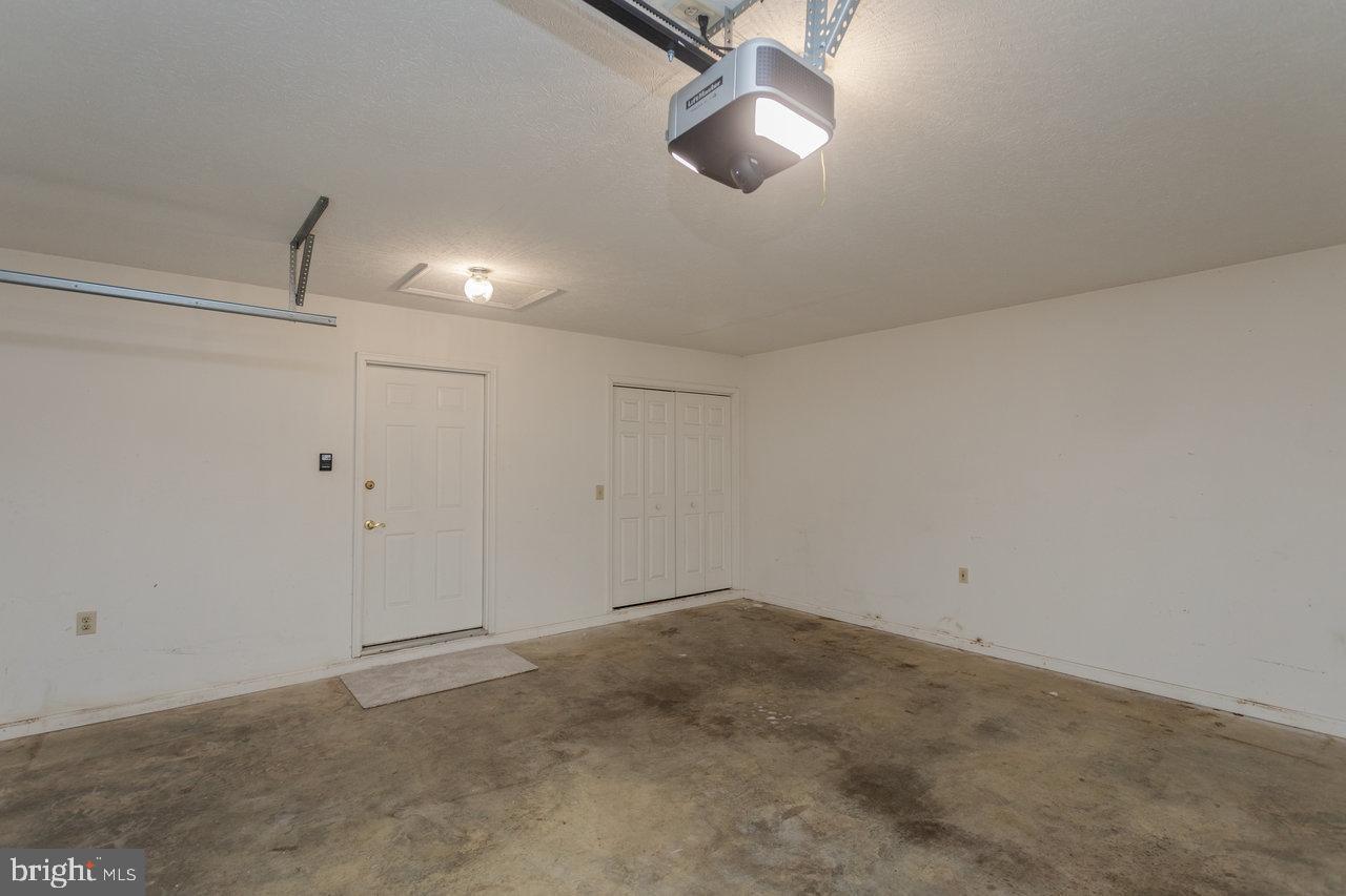 624 ERICKSON AVE, ROCKINGHAM, Virginia 22801, 3 Bedrooms Bedrooms, ,3 BathroomsBathrooms,Residential,For sale,624 ERICKSON AVE,VARO2002588 MLS # VARO2002588