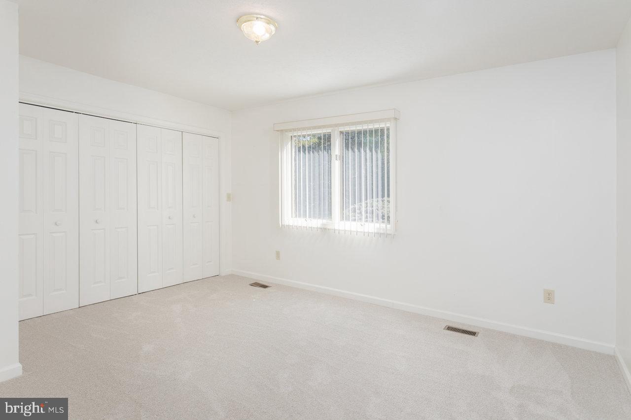 624 ERICKSON AVE, ROCKINGHAM, Virginia 22801, 3 Bedrooms Bedrooms, ,3 BathroomsBathrooms,Residential,For sale,624 ERICKSON AVE,VARO2002588 MLS # VARO2002588