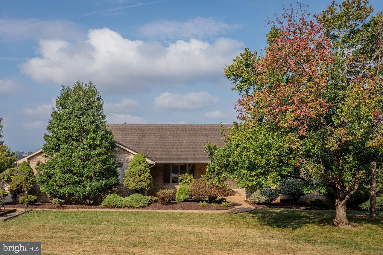624 ERICKSON AVE, ROCKINGHAM, Virginia 22801, 3 Bedrooms Bedrooms, ,3 BathroomsBathrooms,Residential,For sale,624 ERICKSON AVE,VARO2002588 MLS # VARO2002588