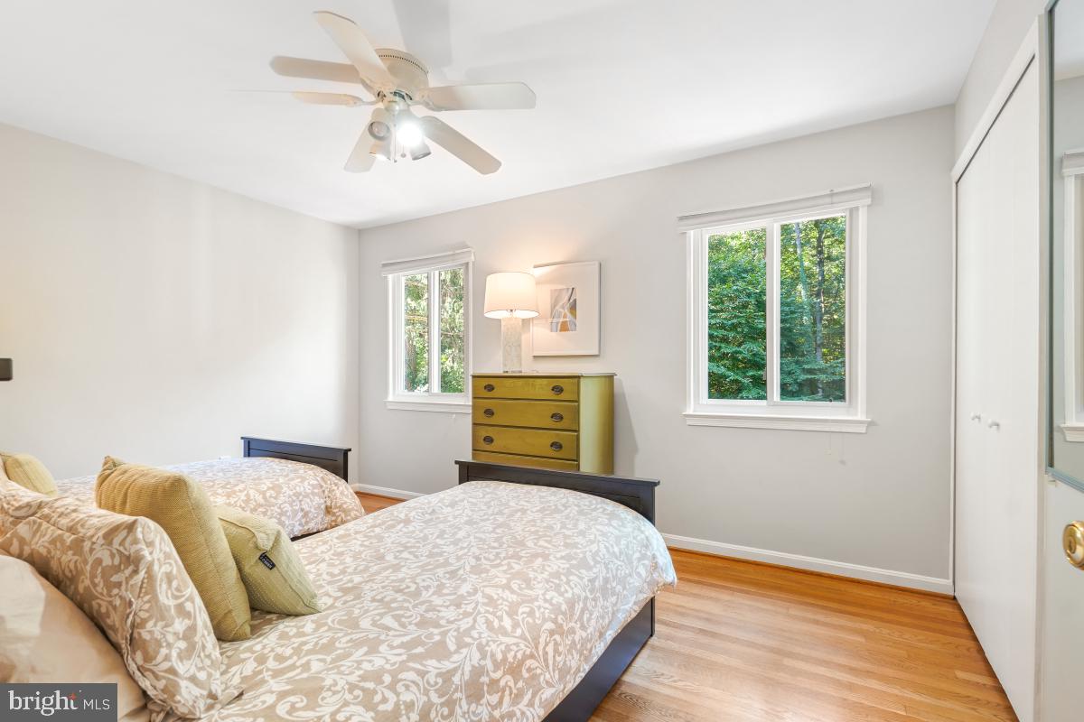 10411 ADEL RD, OAKTON, Virginia 22124, 3 Bedrooms Bedrooms, 13 Rooms Rooms,3 BathroomsBathrooms,Residential,For sale,10411 ADEL RD,VAFX2267812 MLS # VAFX2267812