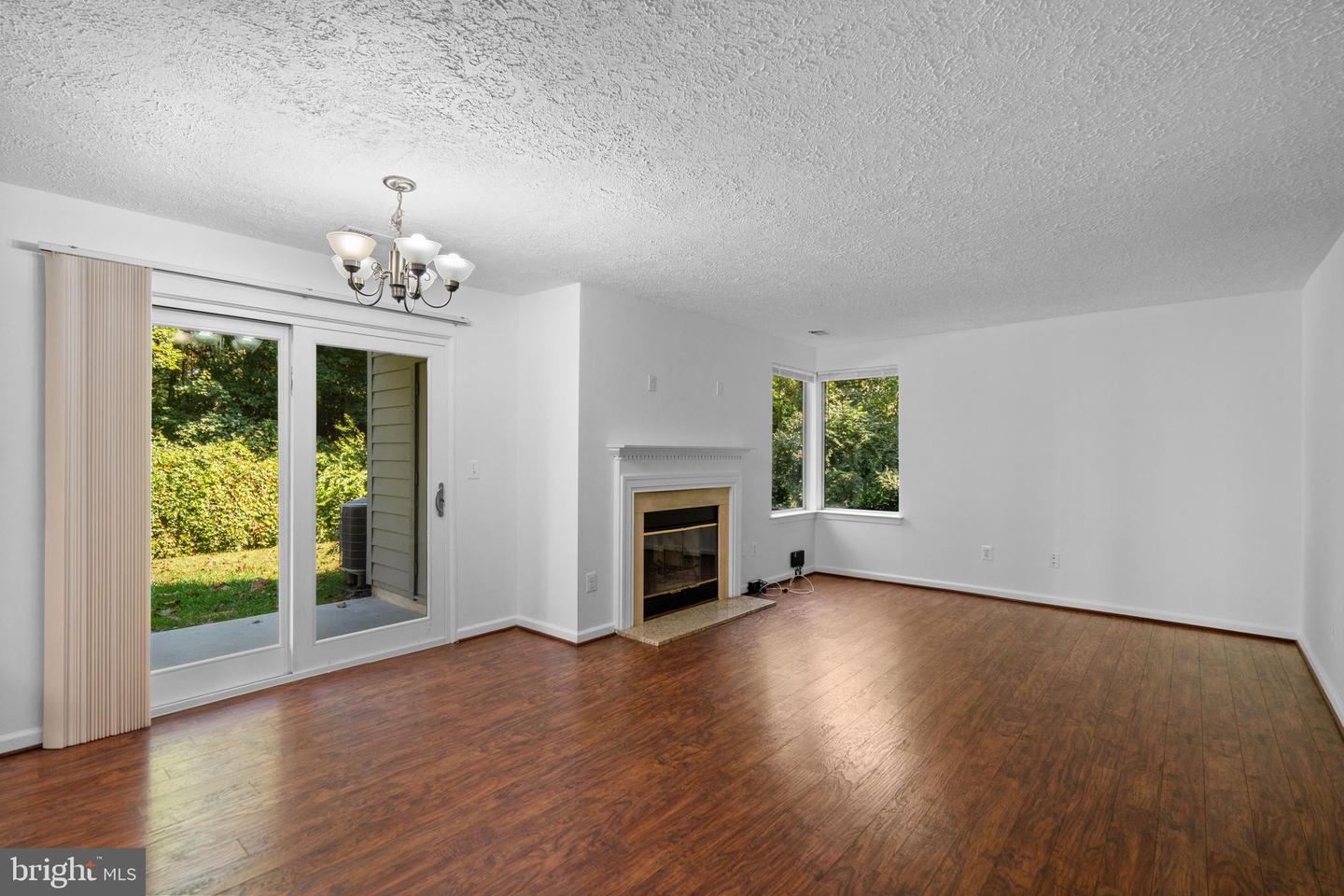 11733-C SUMMERCHASE CIR #1733C, RESTON, Virginia 20194, 2 Bedrooms Bedrooms, ,2 BathroomsBathrooms,Residential,For sale,11733-C SUMMERCHASE CIR #1733C,VAFX2267844 MLS # VAFX2267844