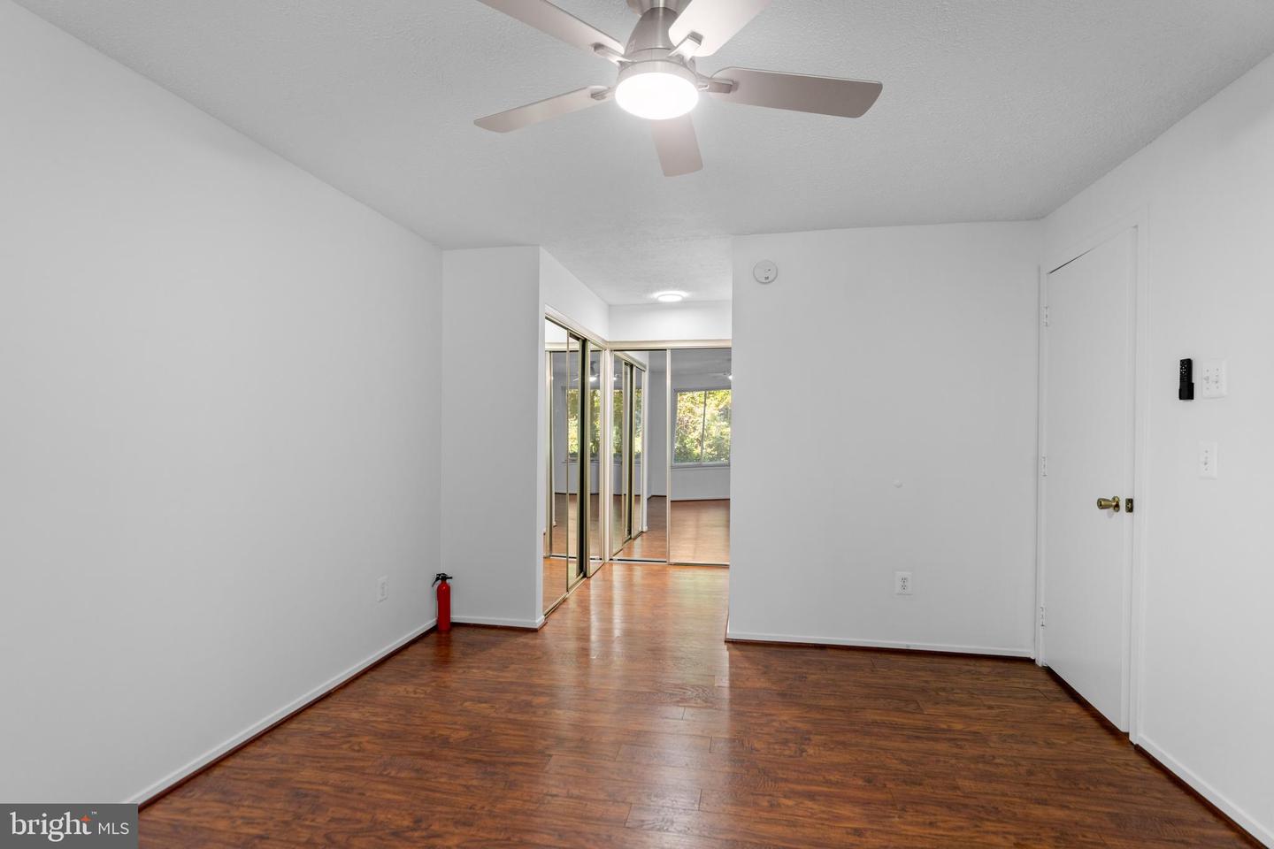 11733-C SUMMERCHASE CIR #1733C, RESTON, Virginia 20194, 2 Bedrooms Bedrooms, ,2 BathroomsBathrooms,Residential,For sale,11733-C SUMMERCHASE CIR #1733C,VAFX2267844 MLS # VAFX2267844