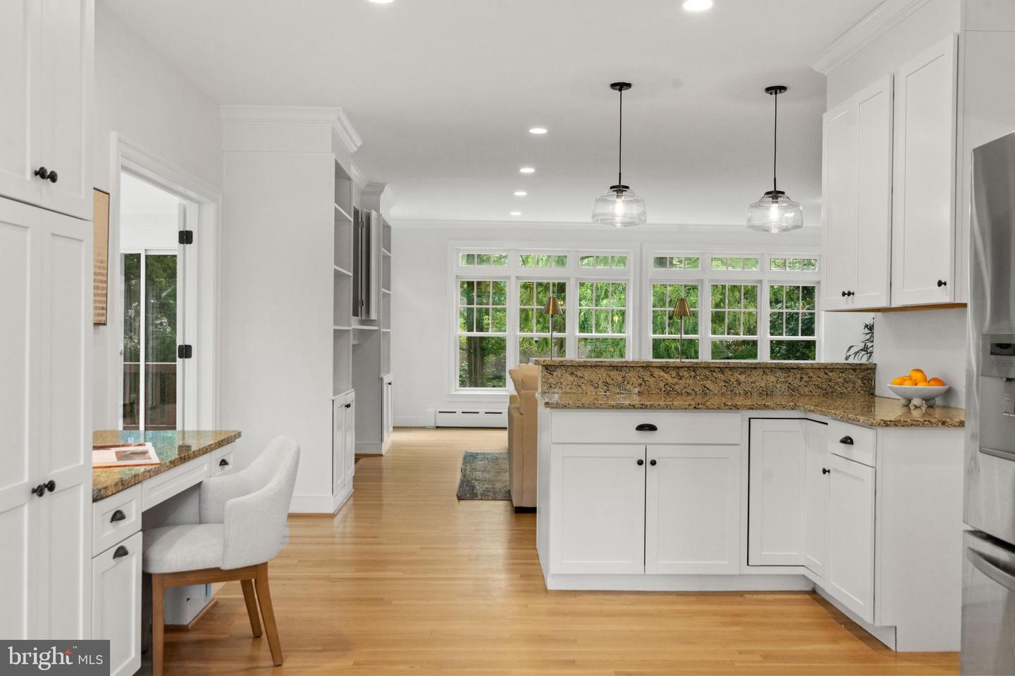 3722 N WOODROW ST, ARLINGTON, Virginia 22207, 6 Bedrooms Bedrooms, ,5 BathroomsBathrooms,Residential,For sale,3722 N WOODROW ST,VAAR2063822 MLS # VAAR2063822