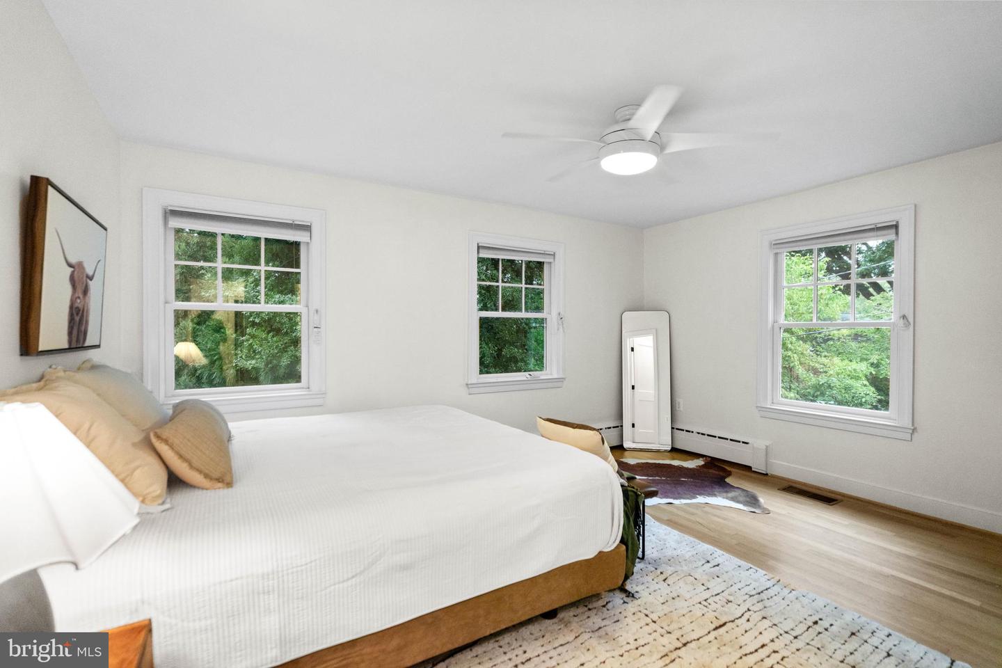 3722 N WOODROW ST, ARLINGTON, Virginia 22207, 6 Bedrooms Bedrooms, ,5 BathroomsBathrooms,Residential,For sale,3722 N WOODROW ST,VAAR2063822 MLS # VAAR2063822