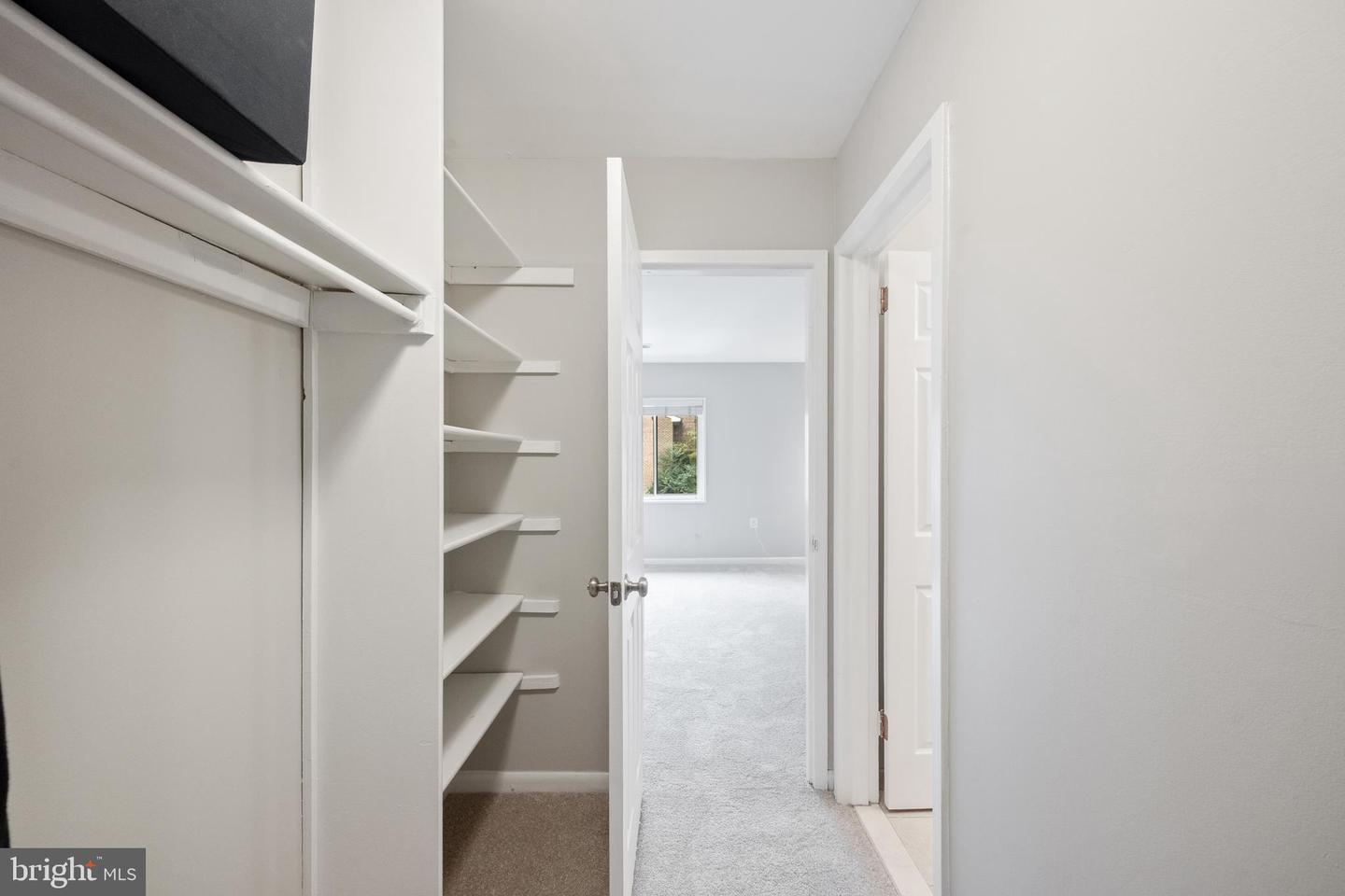 1434 NORTHGATE SQ #34/21B, RESTON, Virginia 20190, 2 Bedrooms Bedrooms, ,2 BathroomsBathrooms,Residential,For sale,1434 NORTHGATE SQ #34/21B,VAFX2267882 MLS # VAFX2267882