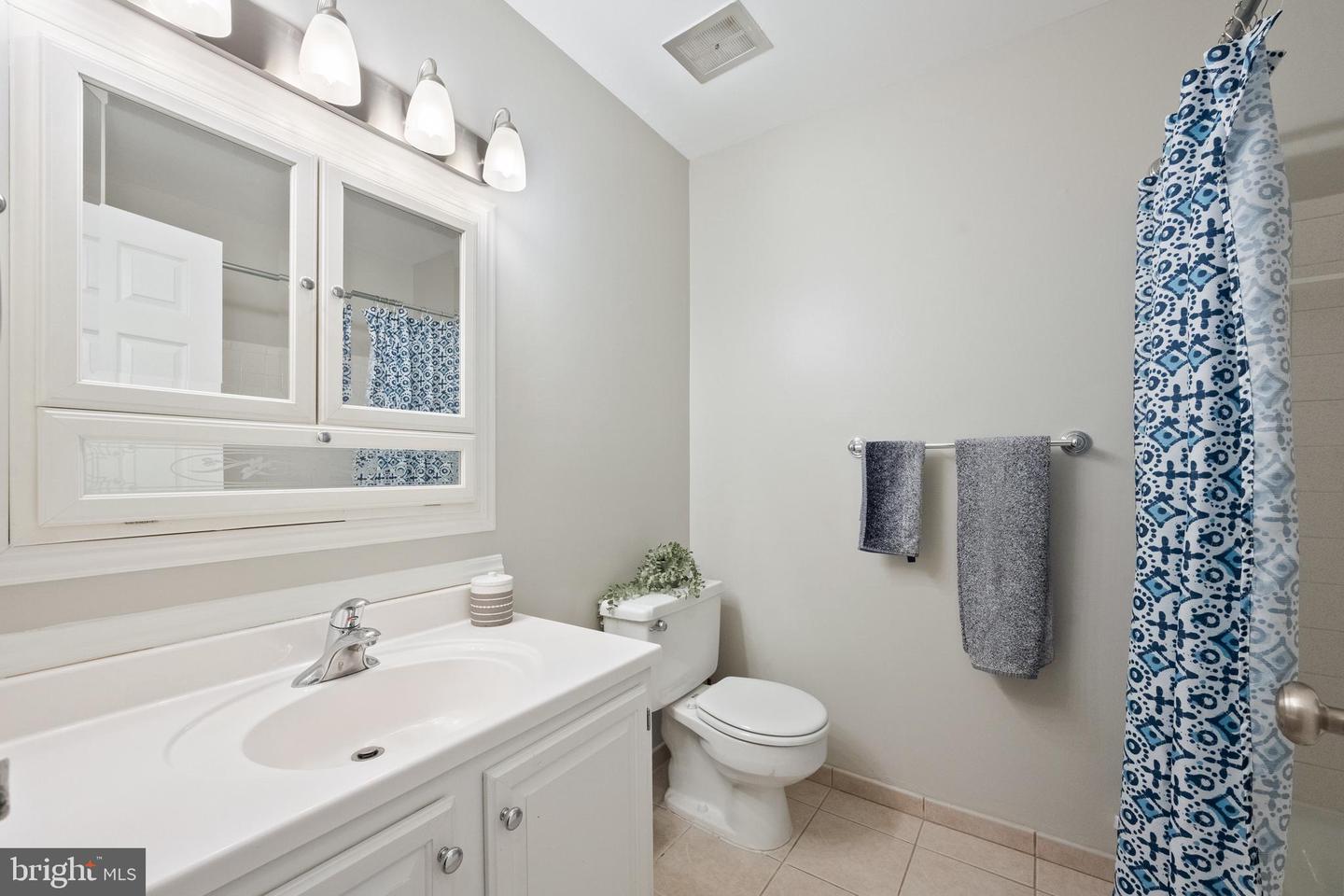 1434 NORTHGATE SQ #34/21B, RESTON, Virginia 20190, 2 Bedrooms Bedrooms, ,2 BathroomsBathrooms,Residential,For sale,1434 NORTHGATE SQ #34/21B,VAFX2267882 MLS # VAFX2267882