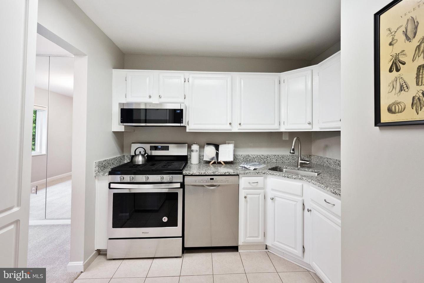 1434 NORTHGATE SQ #34/21B, RESTON, Virginia 20190, 2 Bedrooms Bedrooms, ,2 BathroomsBathrooms,Residential,For sale,1434 NORTHGATE SQ #34/21B,VAFX2267882 MLS # VAFX2267882