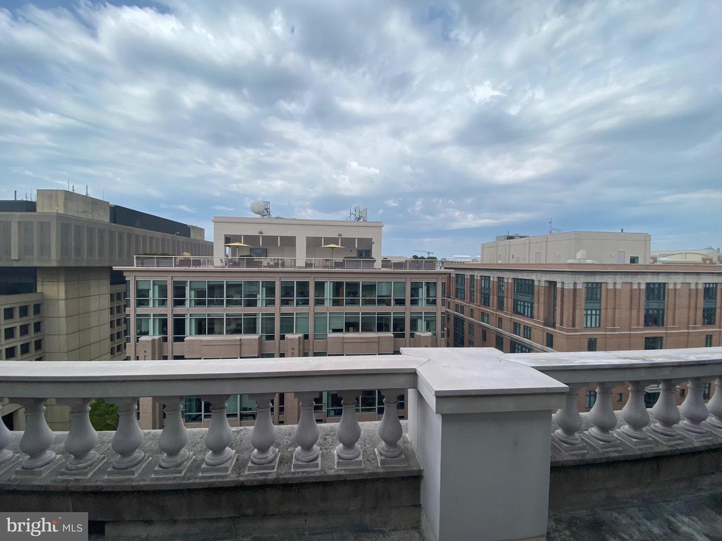 801 PENNSYLVANIA AVE NW #PH06, WASHINGTON, District Of Columbia 20004, 1 Bedroom Bedrooms, ,1 BathroomBathrooms,Residential,For sale,801 PENNSYLVANIA AVE NW #PH06,DCDC2223024 MLS # DCDC2223024
