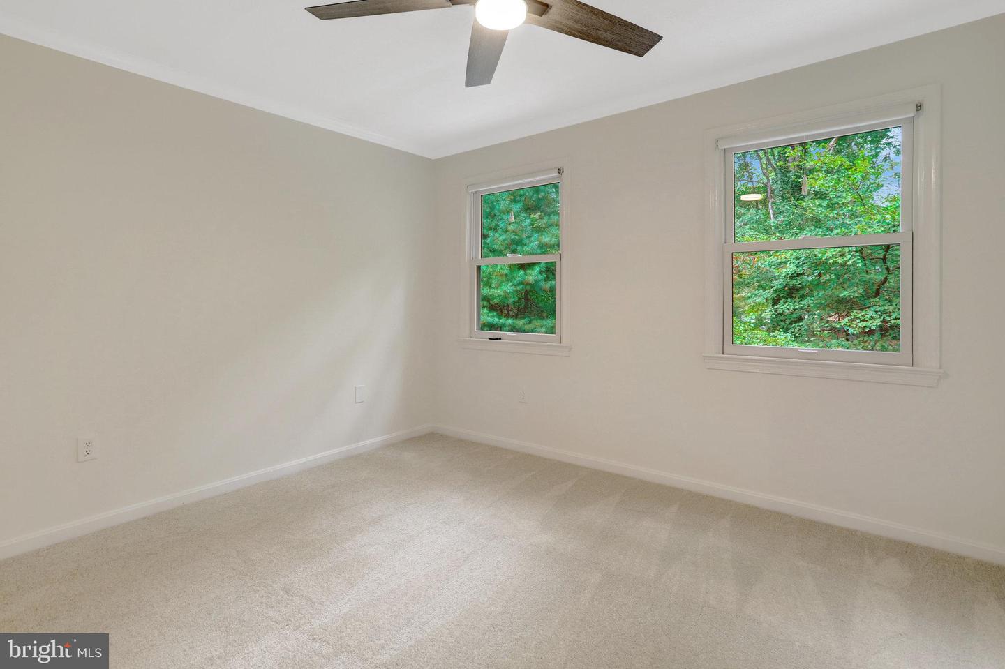 10510 HENDERSON RD, FAIRFAX STATION, Virginia 22039, 5 Bedrooms Bedrooms, ,3 BathroomsBathrooms,Residential,For sale,10510 HENDERSON RD,VAFX2268076 MLS # VAFX2268076