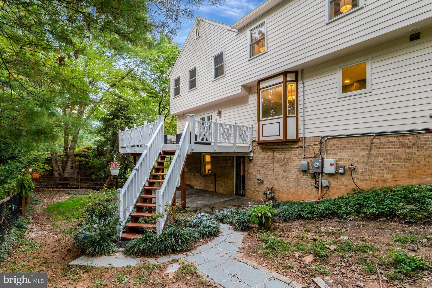 10510 HENDERSON RD, FAIRFAX STATION, Virginia 22039, 5 Bedrooms Bedrooms, ,3 BathroomsBathrooms,Residential,For sale,10510 HENDERSON RD,VAFX2268076 MLS # VAFX2268076