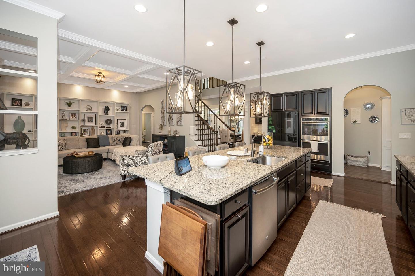 20 GENEVIEVE CT, FREDERICKSBURG, Virginia 22406, 5 Bedrooms Bedrooms, ,5 BathroomsBathrooms,Residential,For sale,20 GENEVIEVE CT,VAST2042780 MLS # VAST2042780