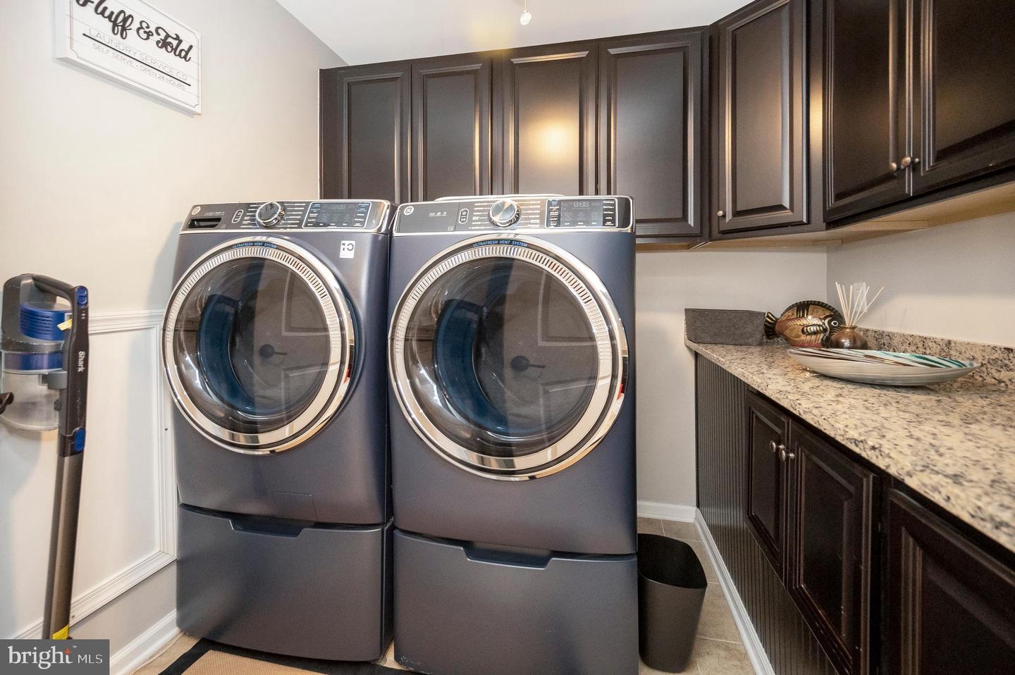 20 GENEVIEVE CT, FREDERICKSBURG, Virginia 22406, 5 Bedrooms Bedrooms, ,5 BathroomsBathrooms,Residential,For sale,20 GENEVIEVE CT,VAST2042780 MLS # VAST2042780